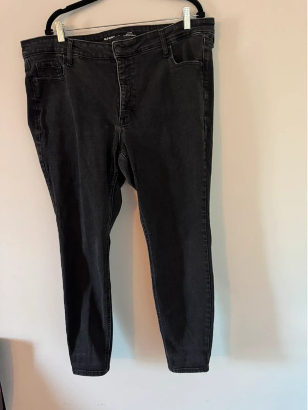 Old Navy Rockstar Super Skinny Black Jeans Size 22